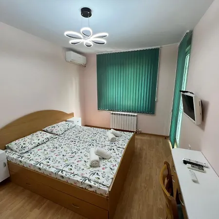 за гости трапезица мак